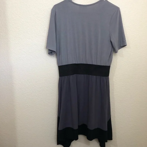 AS U WISH Medium Layered Belted Dress Colorblock Black Gray Short Sleeve NWOT - Picture 12 of 16